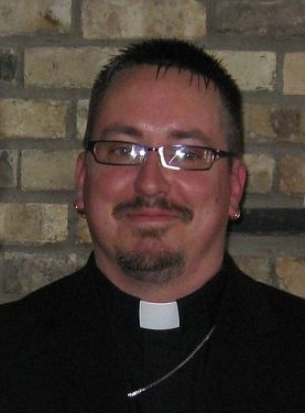 Rev. Donny officiates weddings in Southern WI, including Edgerton, Janesville, Northern IL, Rockford and other areas.